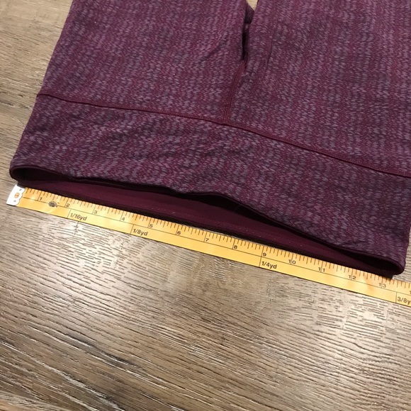 Lululemon Wunder Under Crop - Picture 6 of 9